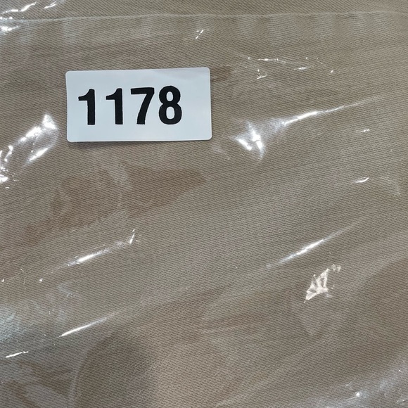 NYDJ Jeans Size 8 Tan Color Tuck Technology Straight Leg Fit Ankle Flattering - Picture 11 of 11